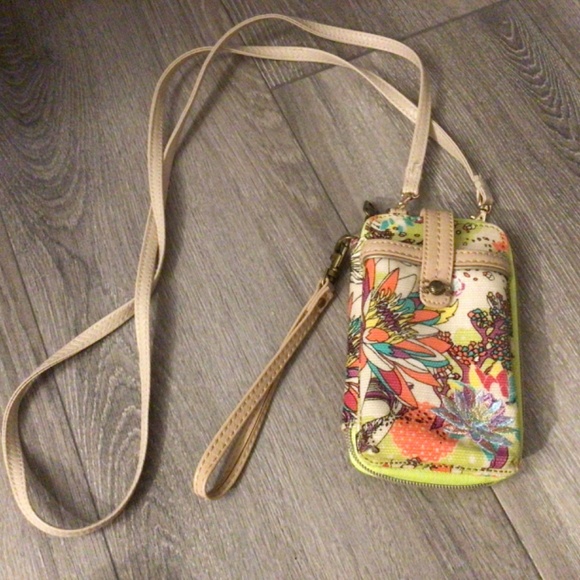 Sakroots Artist Circle Peace Wristlet Crossbody Wallet - Picture 2 of 5